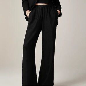 J. Crew Stratus pant in textured satin. Size M. Pull on pant. New with tags.